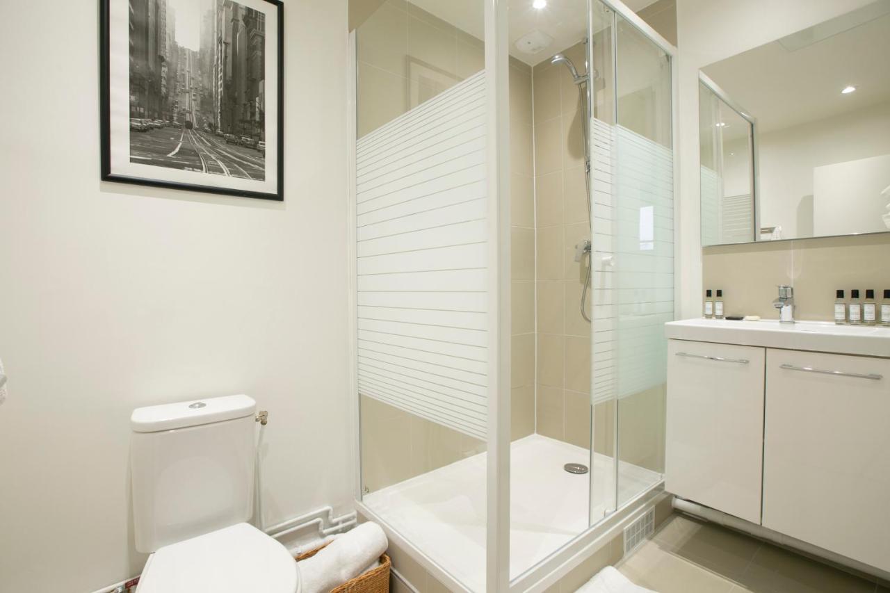 Authentic Apartment In Center Of Parisian Marais Exterior foto